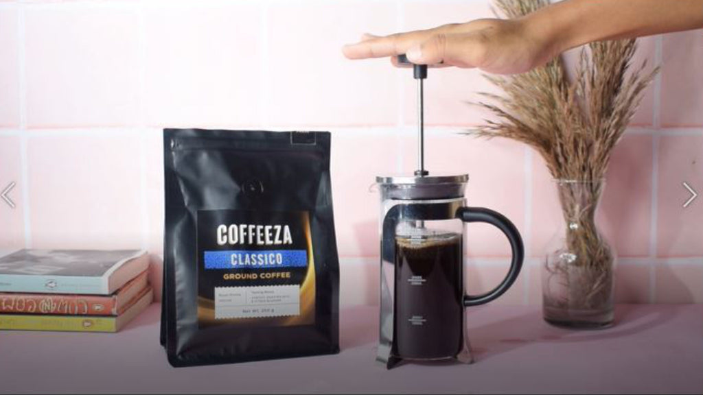 How to use a French Press? - Coffeeza