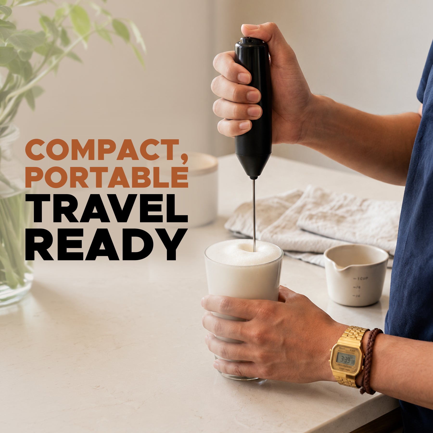 Coffeeza Battery Operated Handheld Milk Frother with Stand