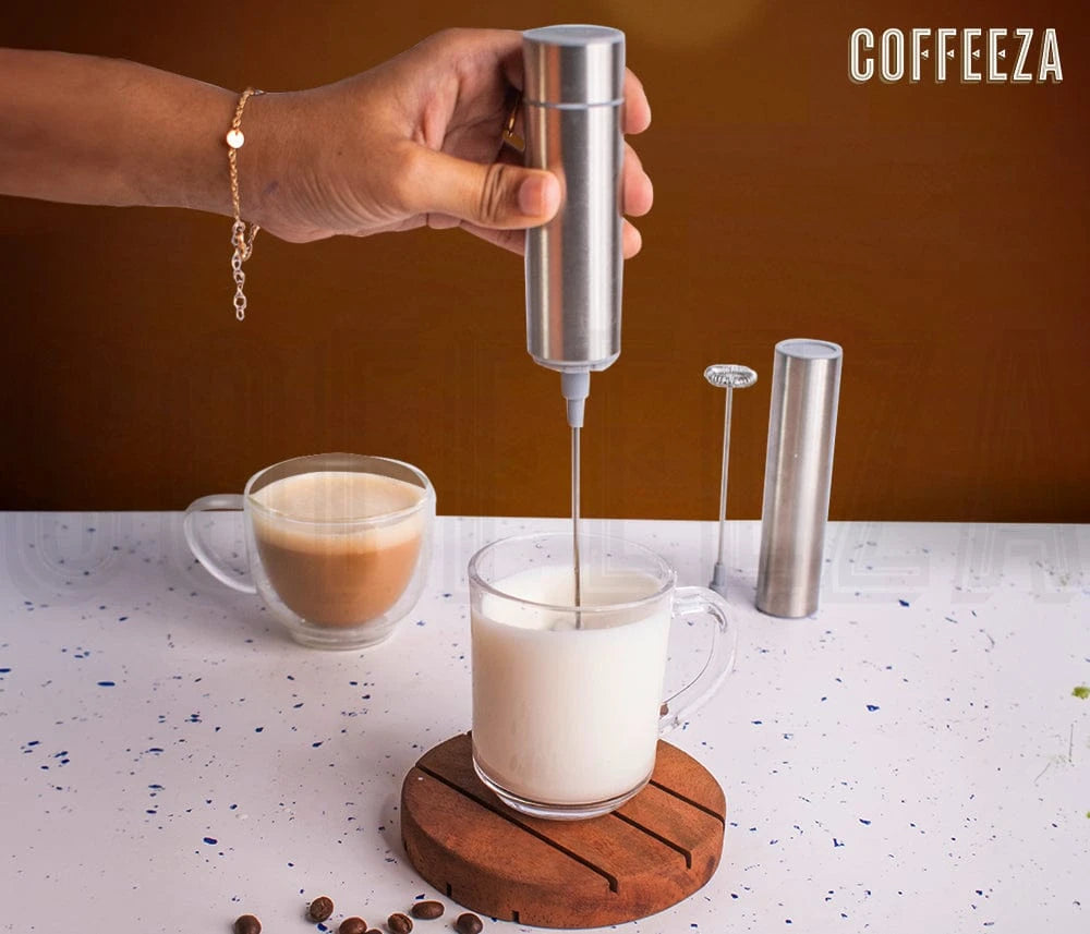 Coffeeza Coffeeza Handheld Milk Frother nespresso compatible HFS-FRO1-SI-VER1-01