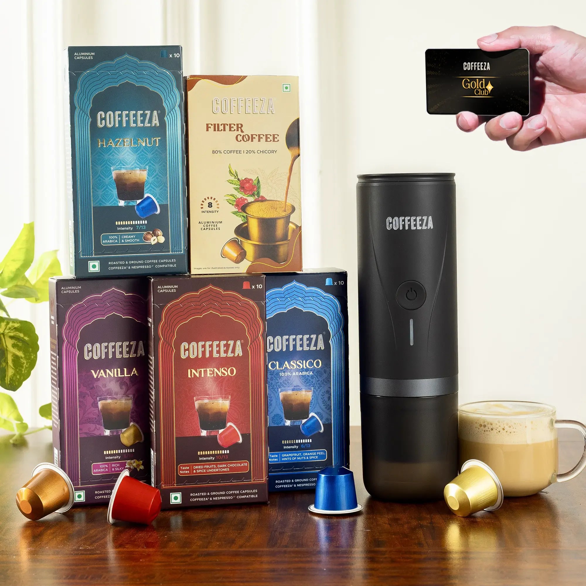 Finero Mini Portable Coffee Machine + 50 FREE Coffee Capsules + 1 Year Membership Benefits
